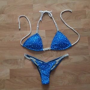 Ravish Sands competition bikini